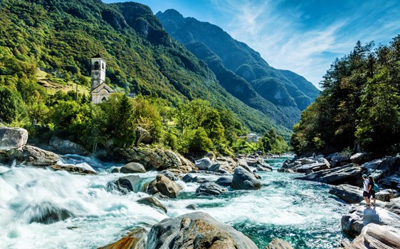 Fiume Verzasca Lavertezzo Valle Verzasca 1 (© Ascona Locarno Tourism Foto Alessio Pizzicannella)