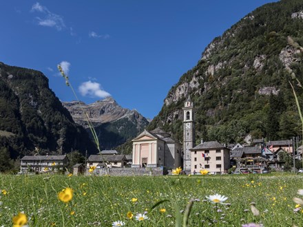 Sonogno Valle Verzasca 2 (© Ascona Locarno Tourism Foto Alessio Pizzicannella)